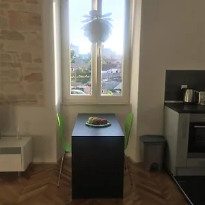 https://excellent-city-apartment-in-antic-pula.in-istria.net